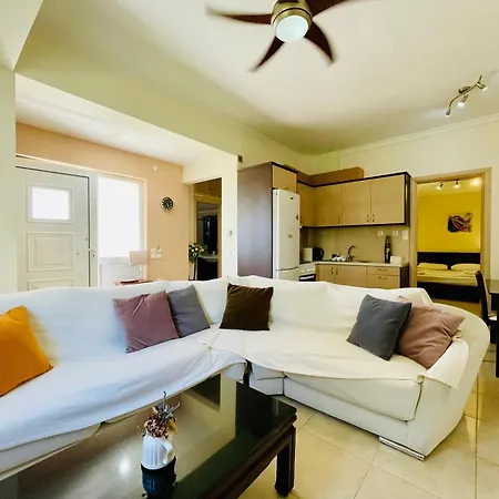 Mersini Apartamento *